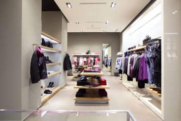 Retail cleaning in Lake Ridge by Patriot Pro Solutions LLC